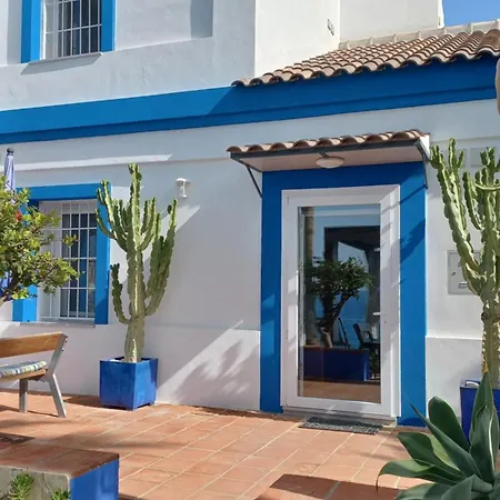Holiday home Casa Cuartel El Delfin
